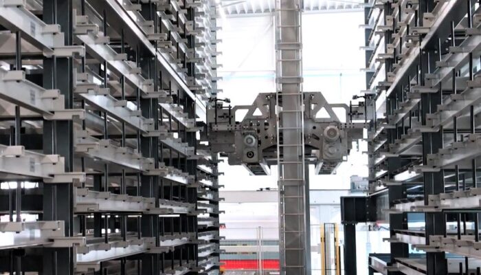 Przemysł 4.0 - automatyzacja procesów składowania w halach produkcyjnych